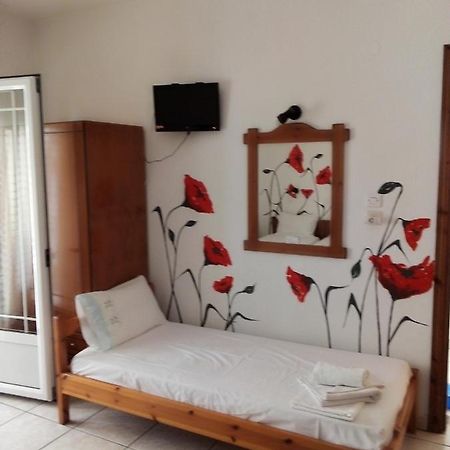 Alexandra Rooms 斯卡拉伯塔麦斯 外观 照片